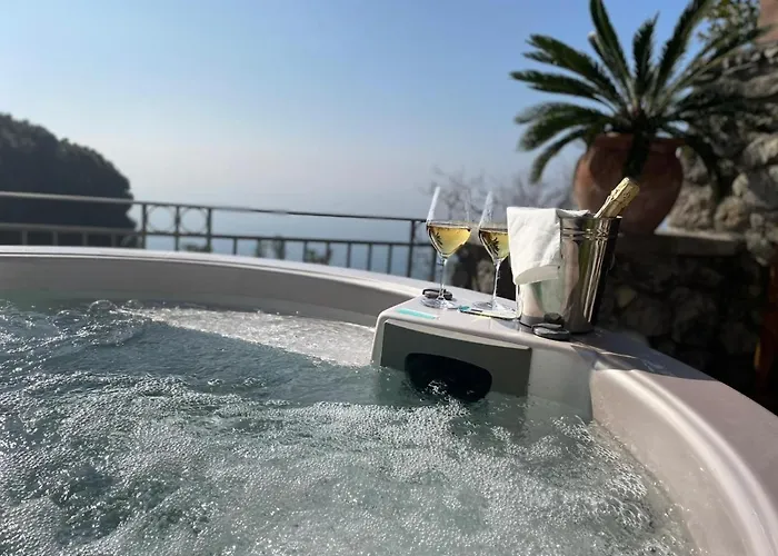 Villa De Rosa Positano